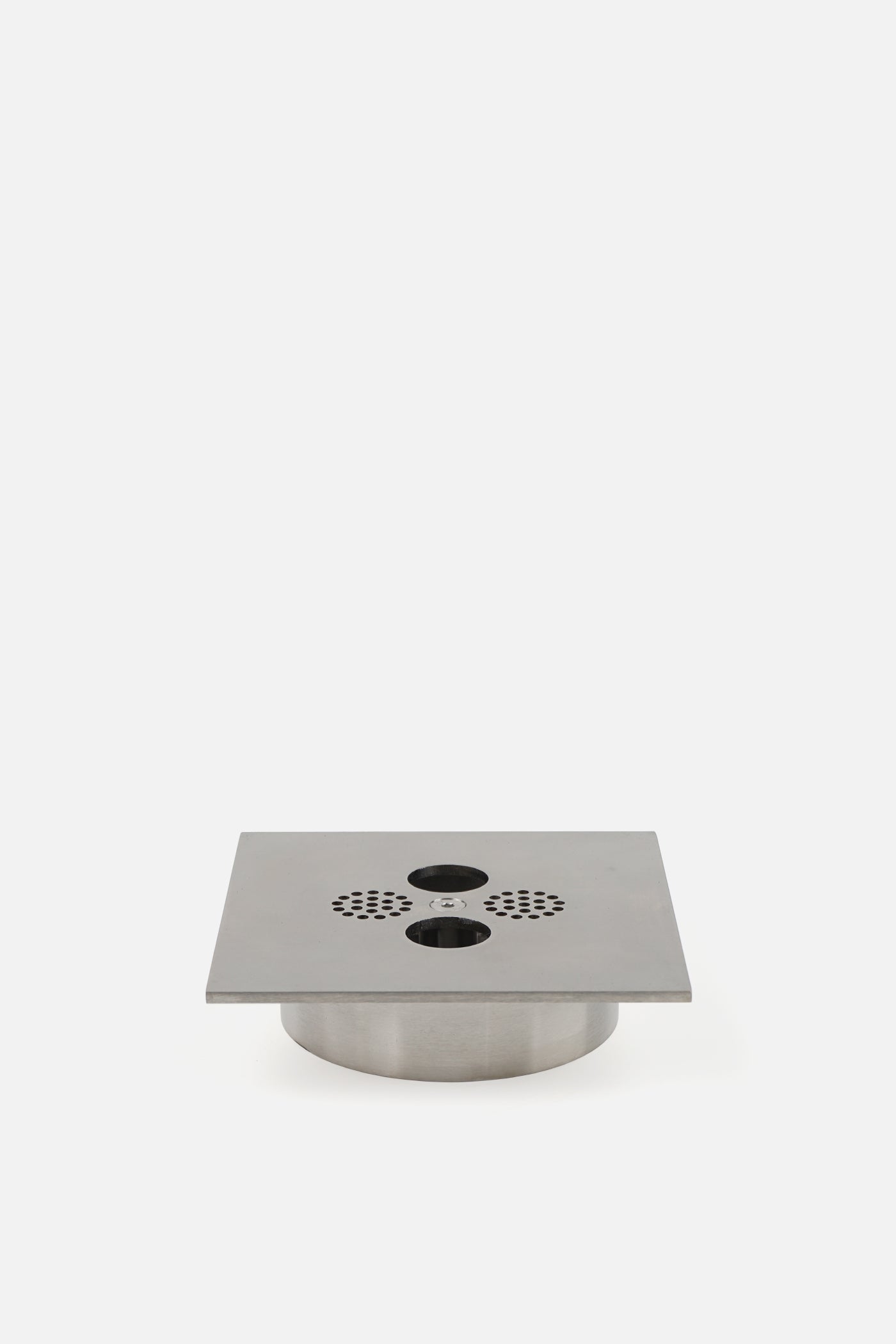 N°024 ASHTRAY