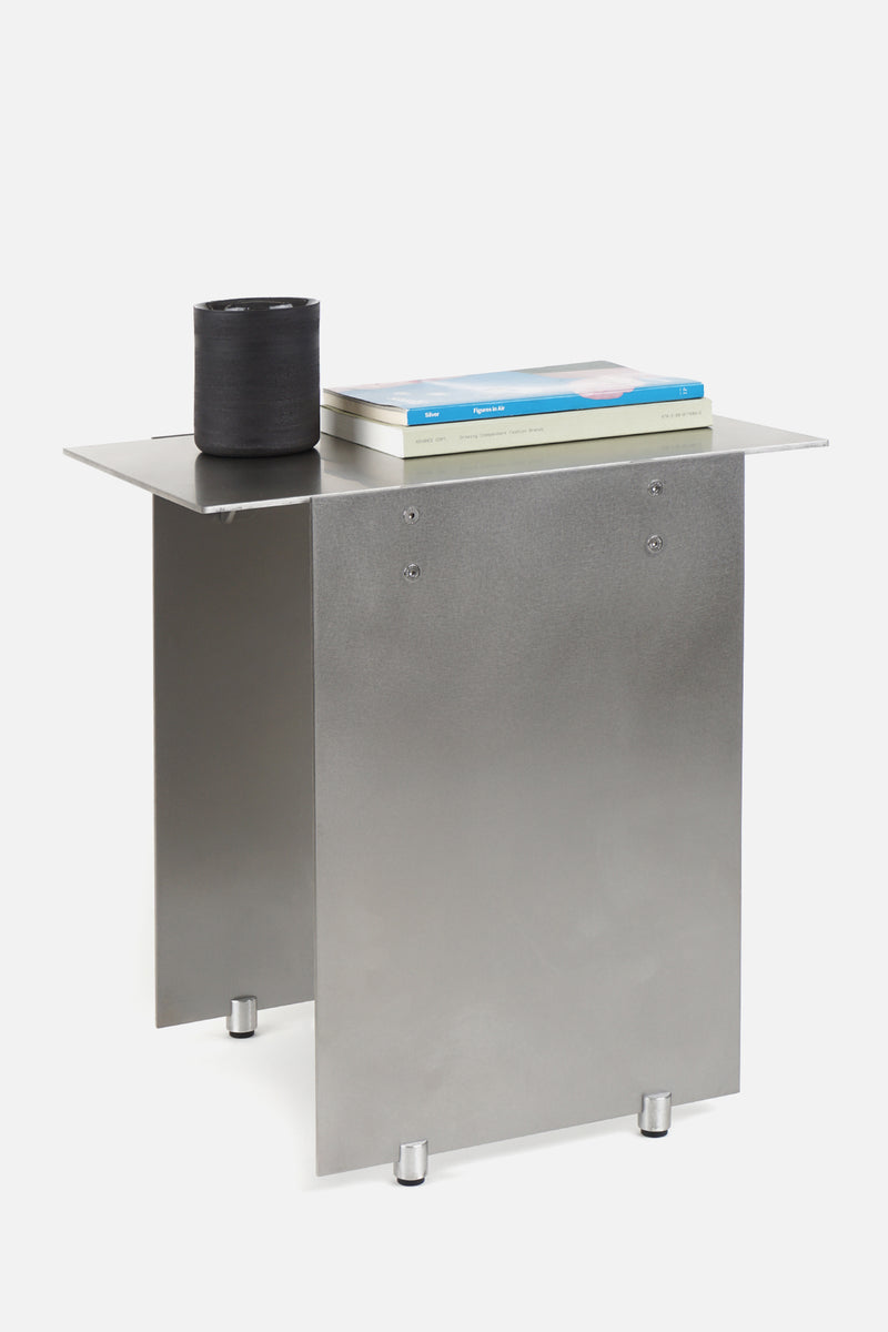 N°047 SIDE TABLE